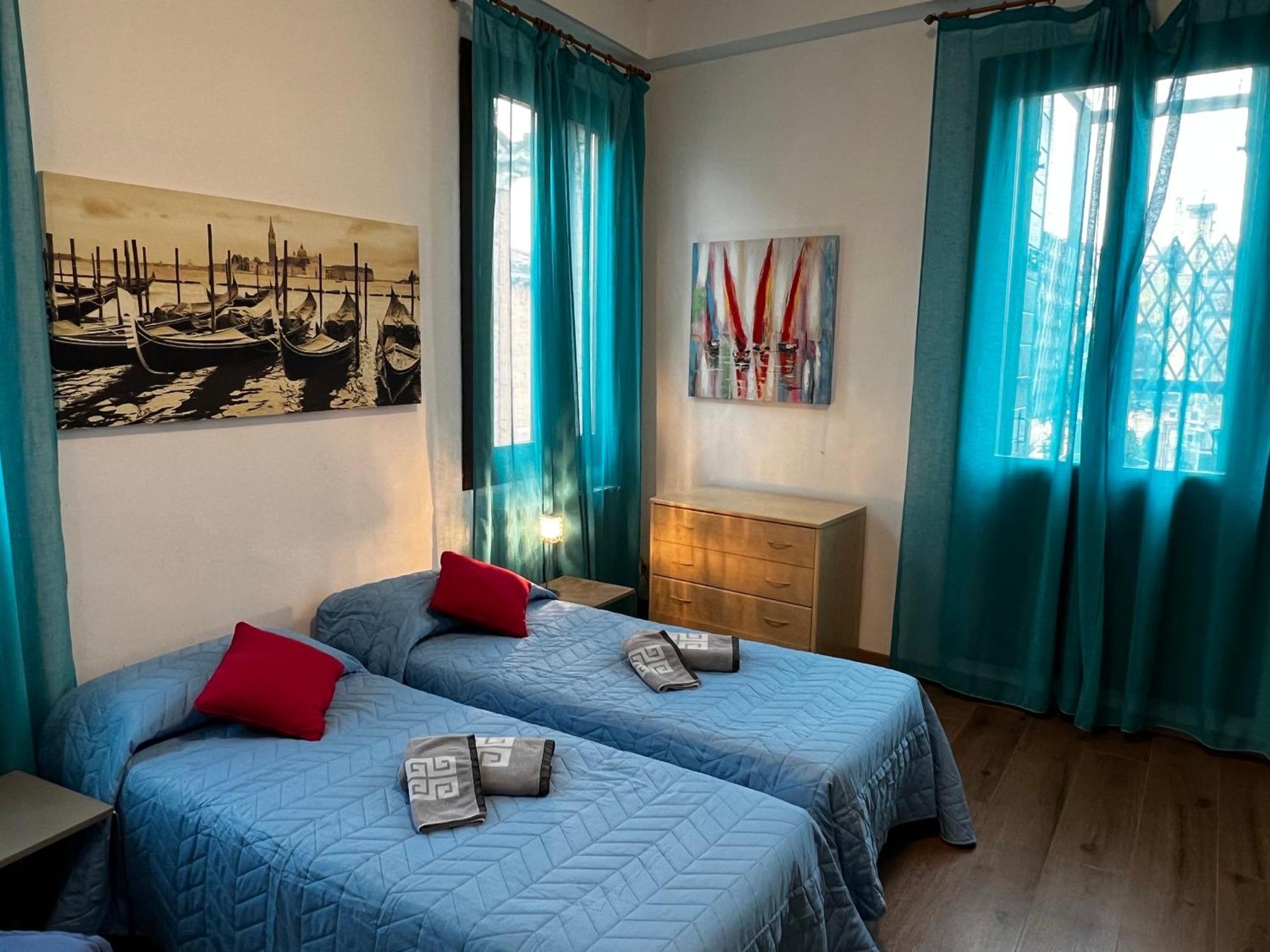 Tintoretto 1 Con Terrazza Sopra Il Tetto, 3 Bagni, 3 Grandi Camere Da Letto, Super Nuovo Venetië Buitenkant foto