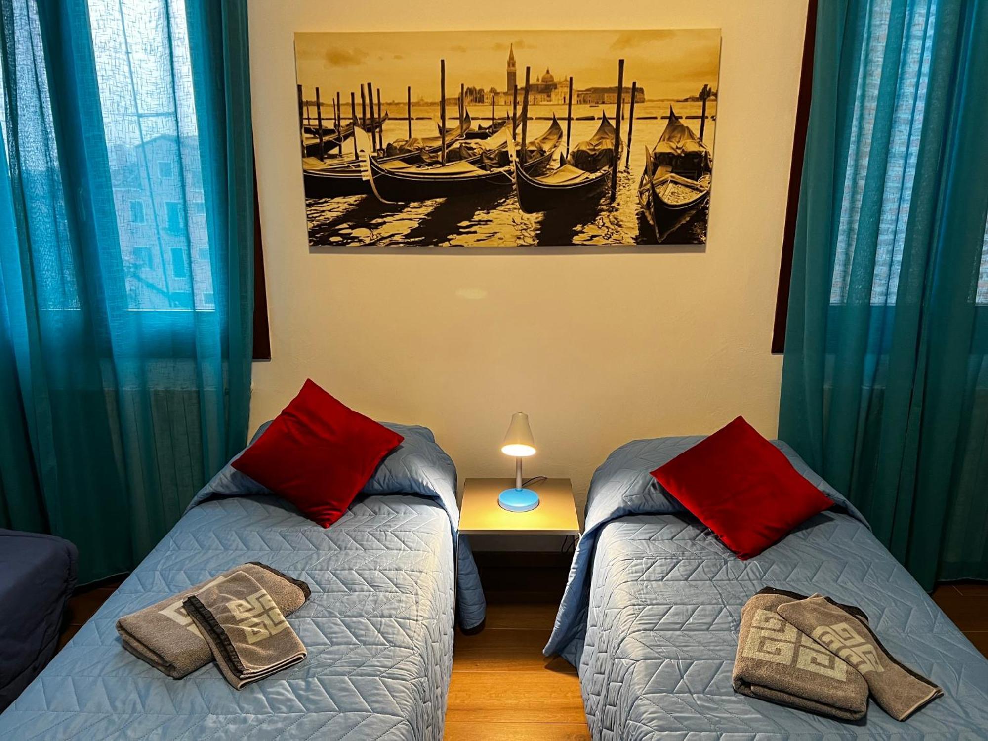 Tintoretto 1 Con Terrazza Sopra Il Tetto, 3 Bagni, 3 Grandi Camere Da Letto, Super Nuovo Venetië Buitenkant foto
